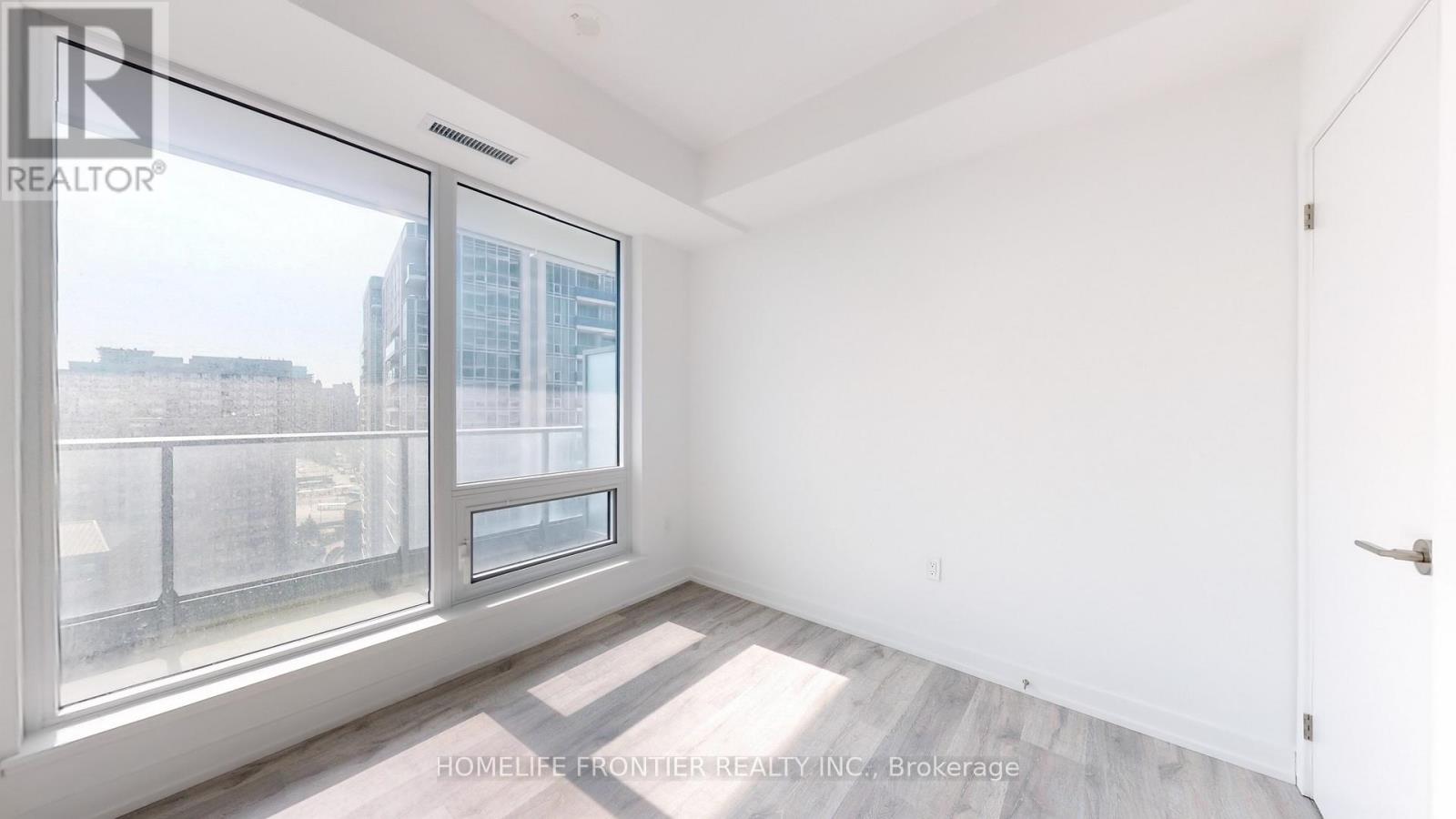 1604 - 8 Olympic Garden Drive, Toronto, Ontario  M2M 0B9 - Photo 14 - C12018889