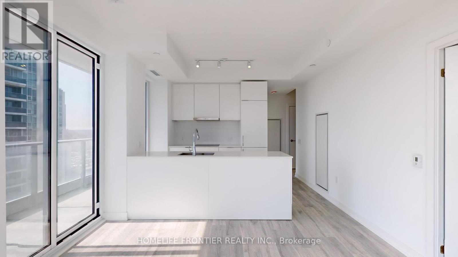 1604 - 8 Olympic Garden Drive, Toronto, Ontario  M2M 0B9 - Photo 7 - C12018889