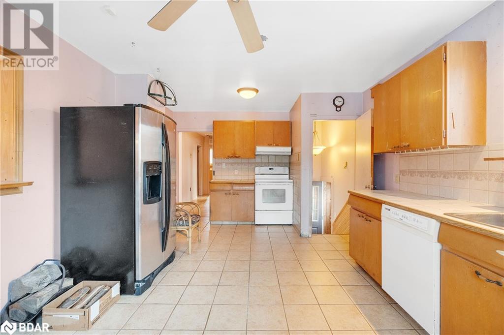 1010 Division Road W, Severn, Ontario  L3V 6H4 - Photo 12 - 40704306