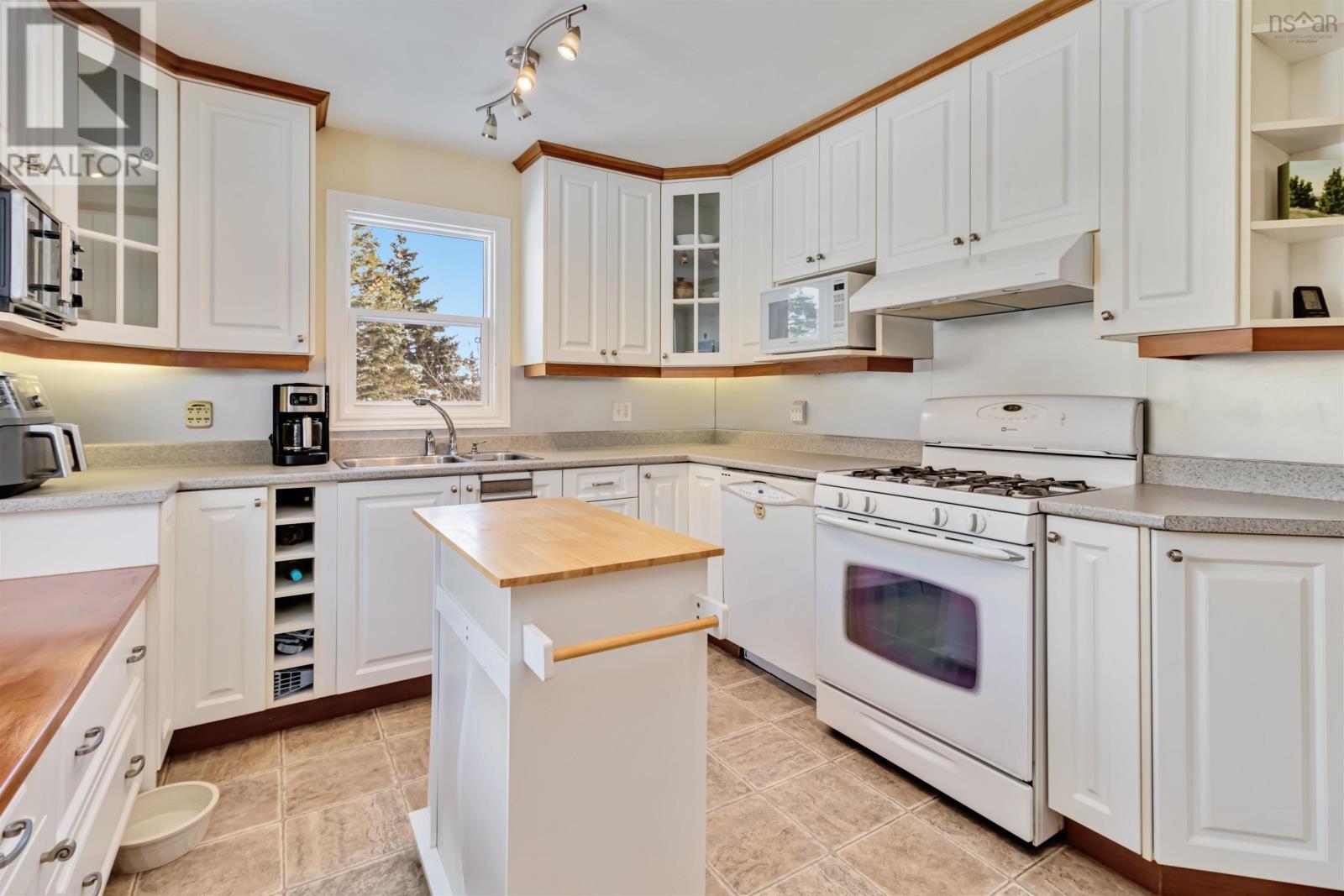 20 Christies Road, Boutiliers Point, Nova Scotia  B3Z 1S1 - Photo 18 - 202504858