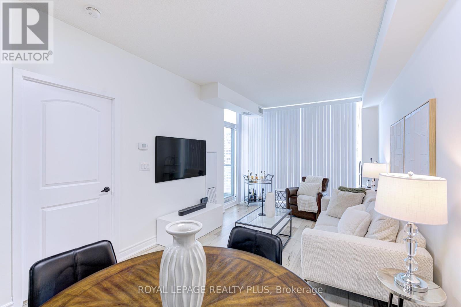 1603 - 3985 Grand Park Drive, Mississauga, Ontario  L5B 0H8 - Photo 12 - W12018846