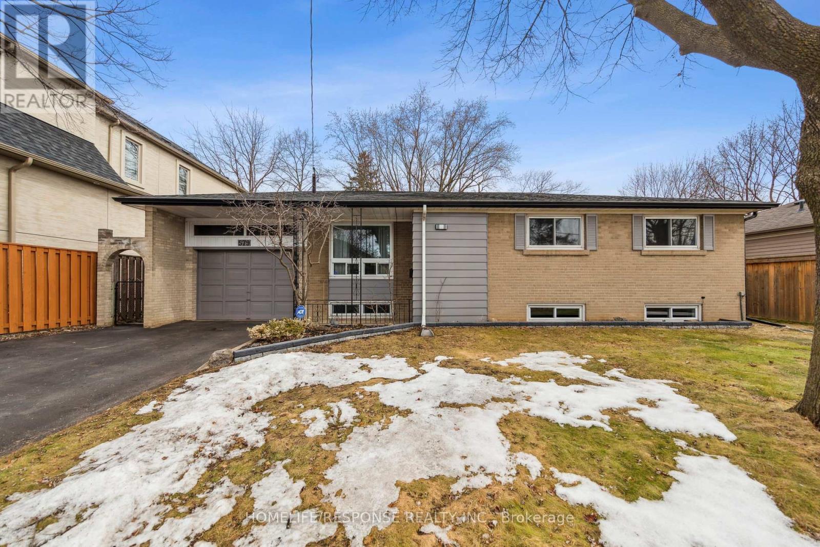 Property at 579 STONECLIFFE ROAD image 2