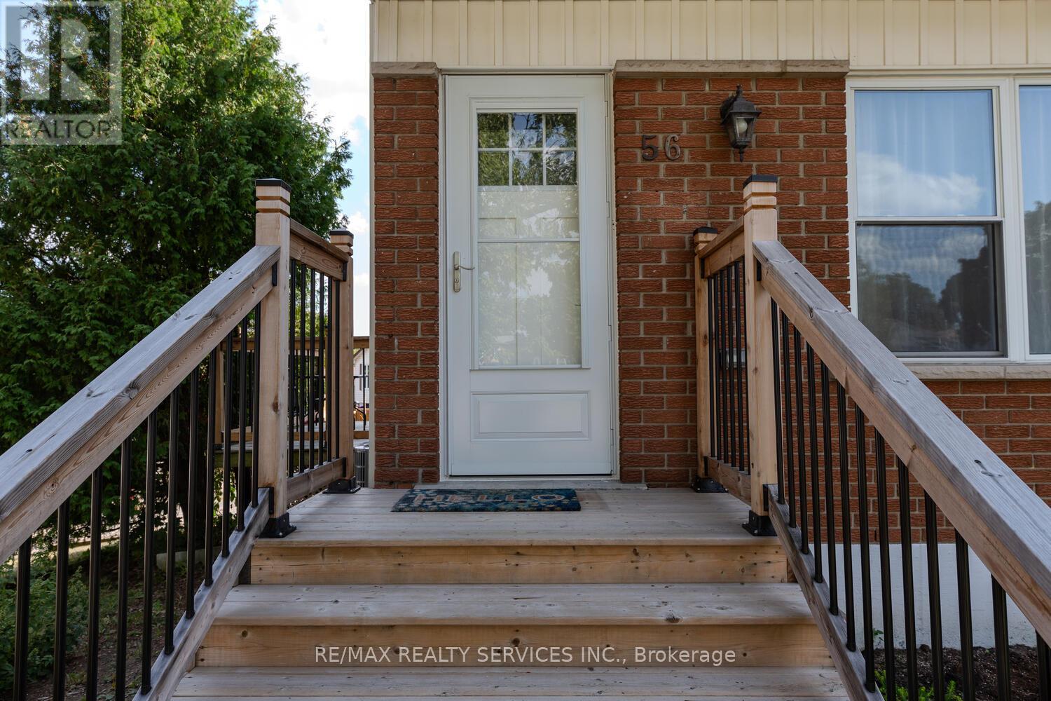Property at 56 RALEIGH COURT S image 2