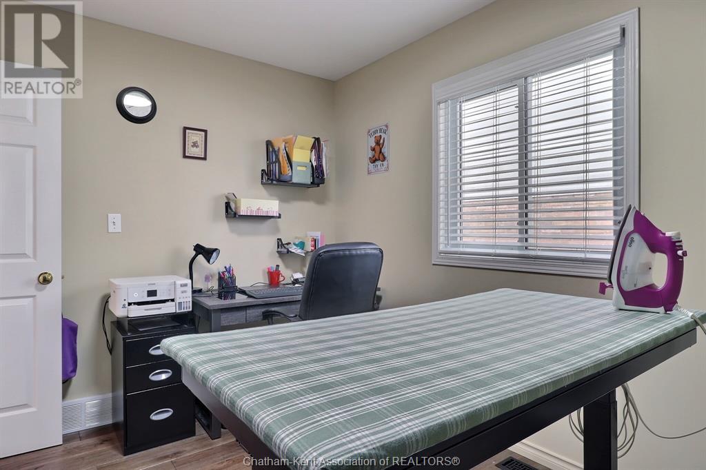 292 Valley Road, Chatham, Ontario  N7L 4Y3 - Photo 27 - 25001792