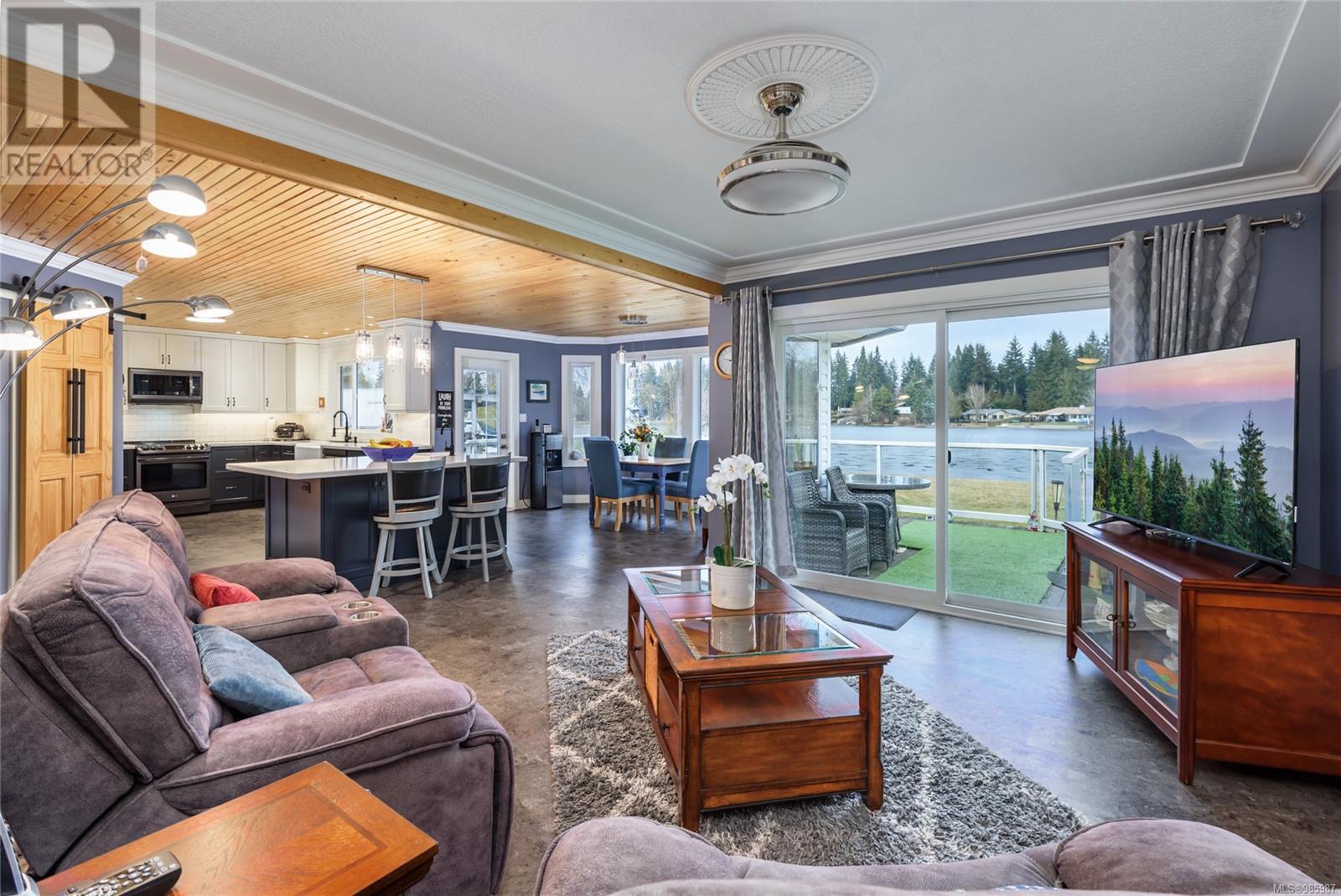 Property at 9536 Martin Park Dr image 3