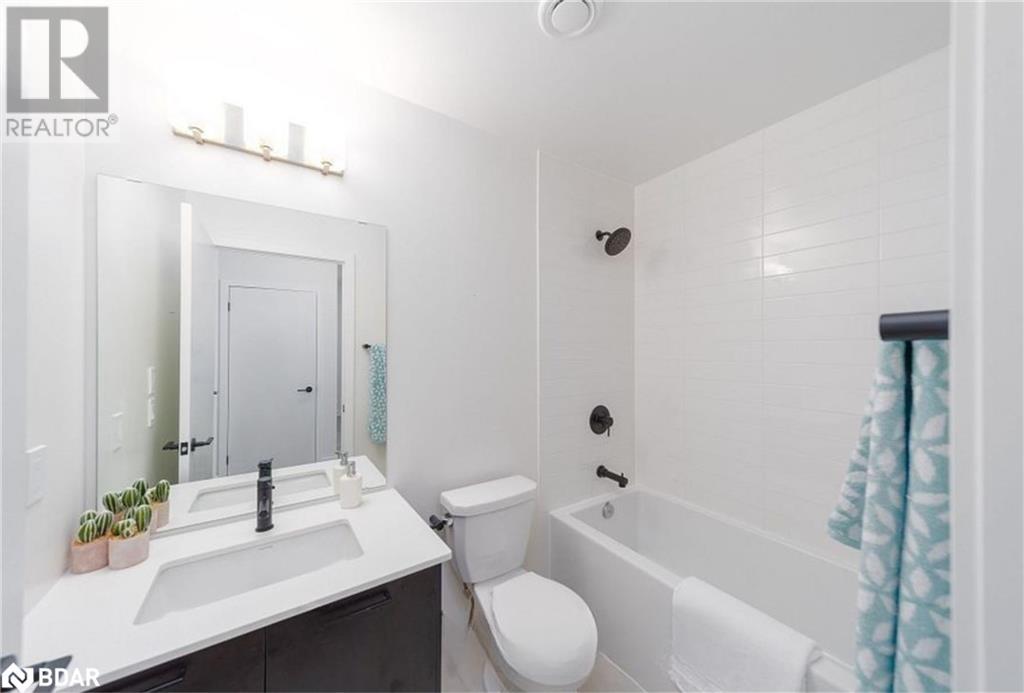 2300 St Clair Avenue West Unit# 118, Toronto, Ontario  M6N 0B3 - Photo 3 - 40706160