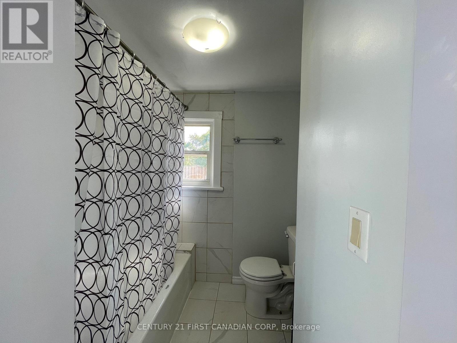 Property at 498 EGERTON STREET image 3