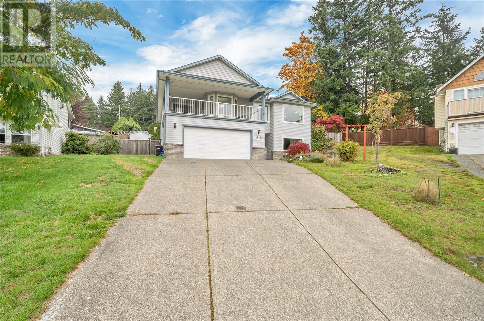 Property at 1317 Caramel Cres image 2