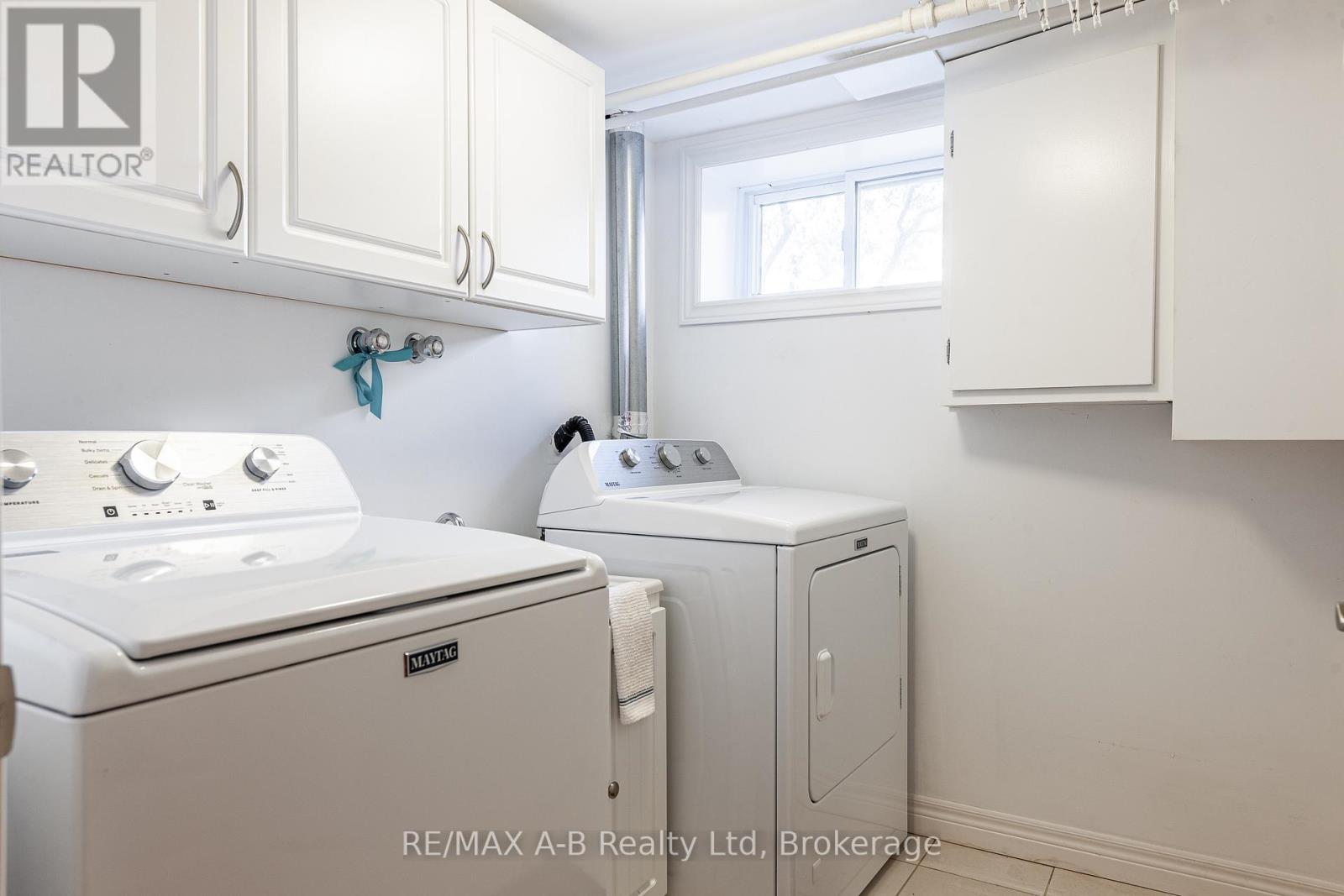 Photo 36 of 50 for 119 Thornton Avenue