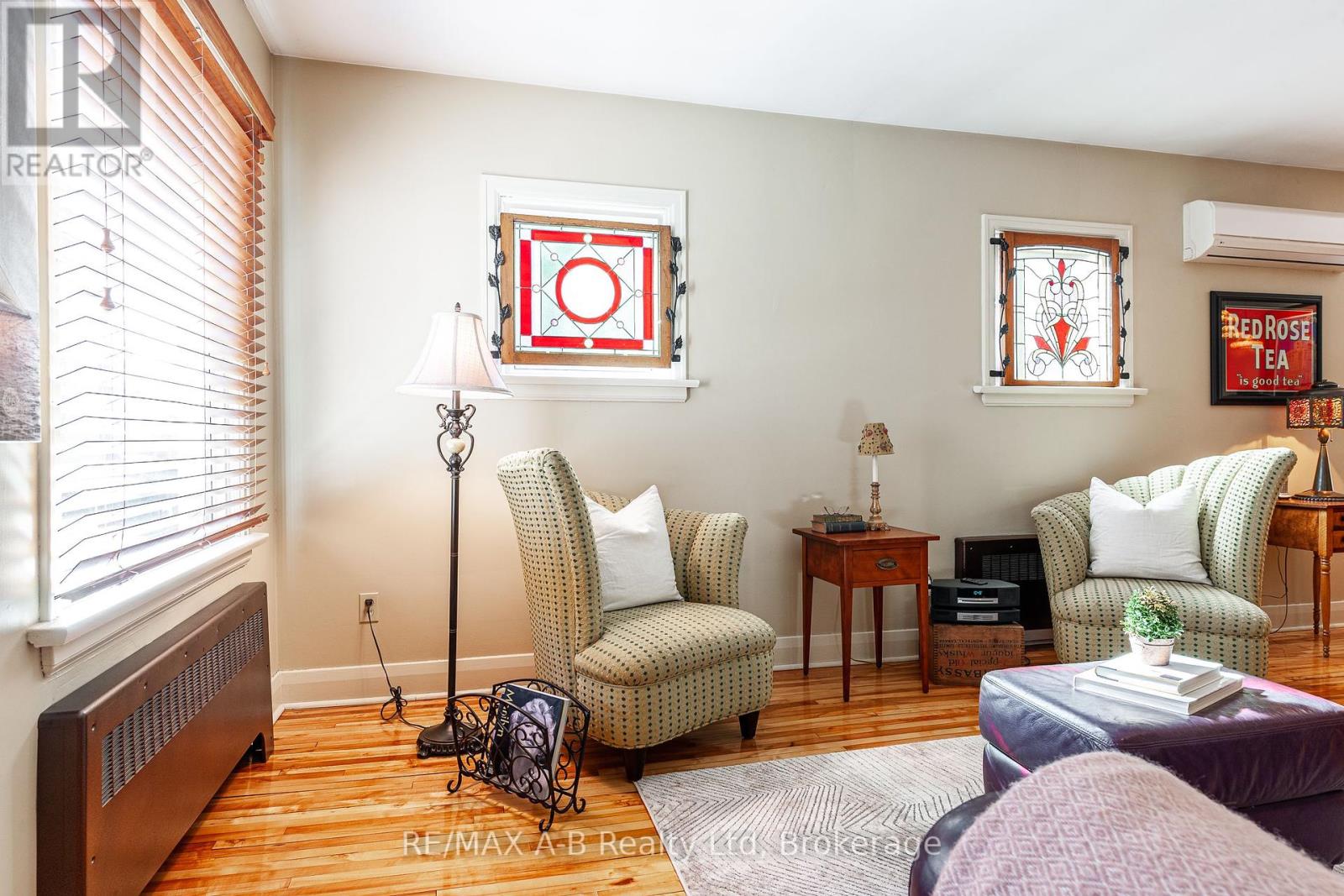 Photo 6 of 50 for 119 Thornton Avenue