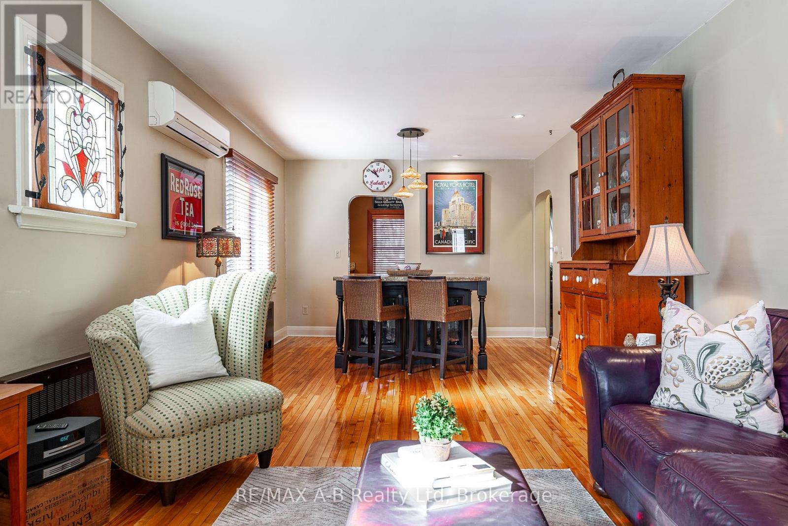 Photo 8 of 50 for 119 Thornton Avenue