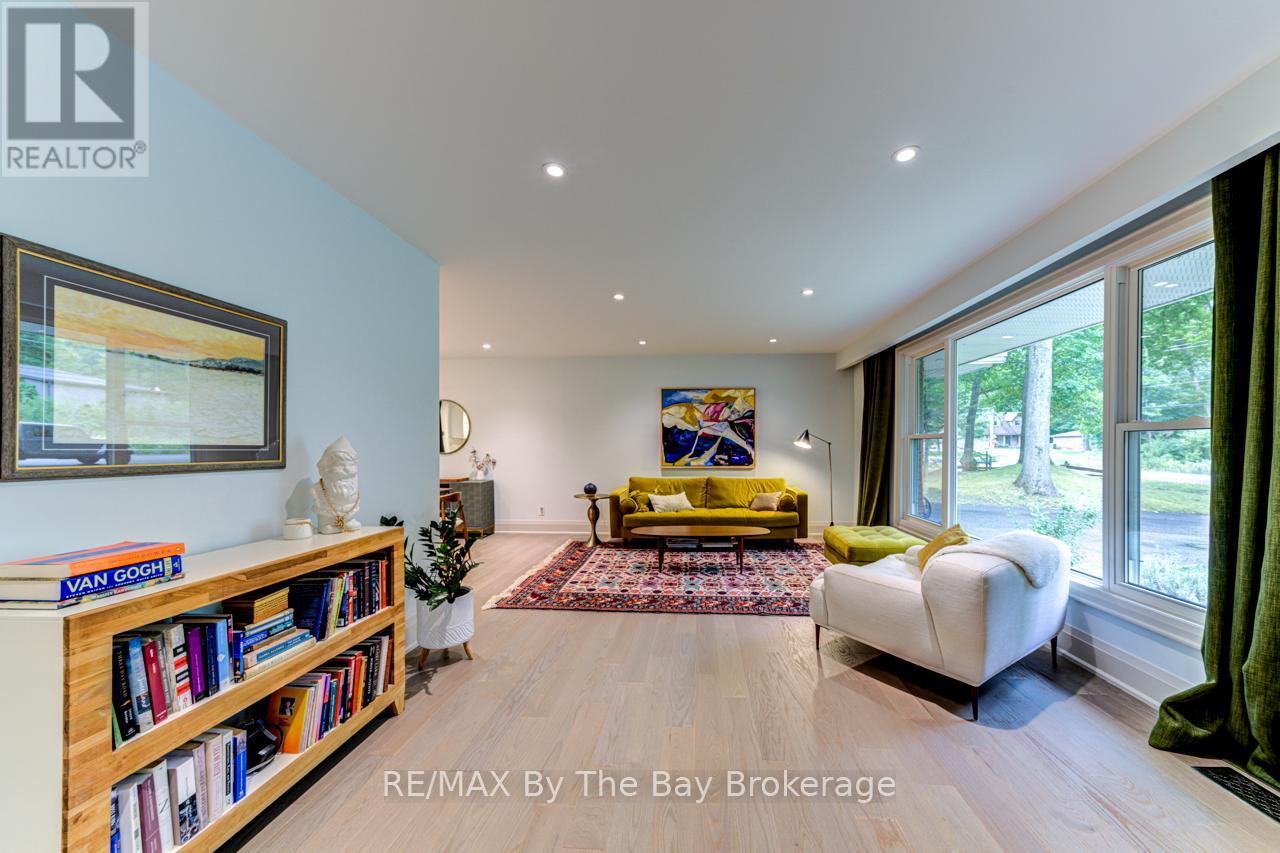 63 Rodrium Road, Wasaga Beach, Ontario  L9Z 1R5 - Photo 13 - S12019056