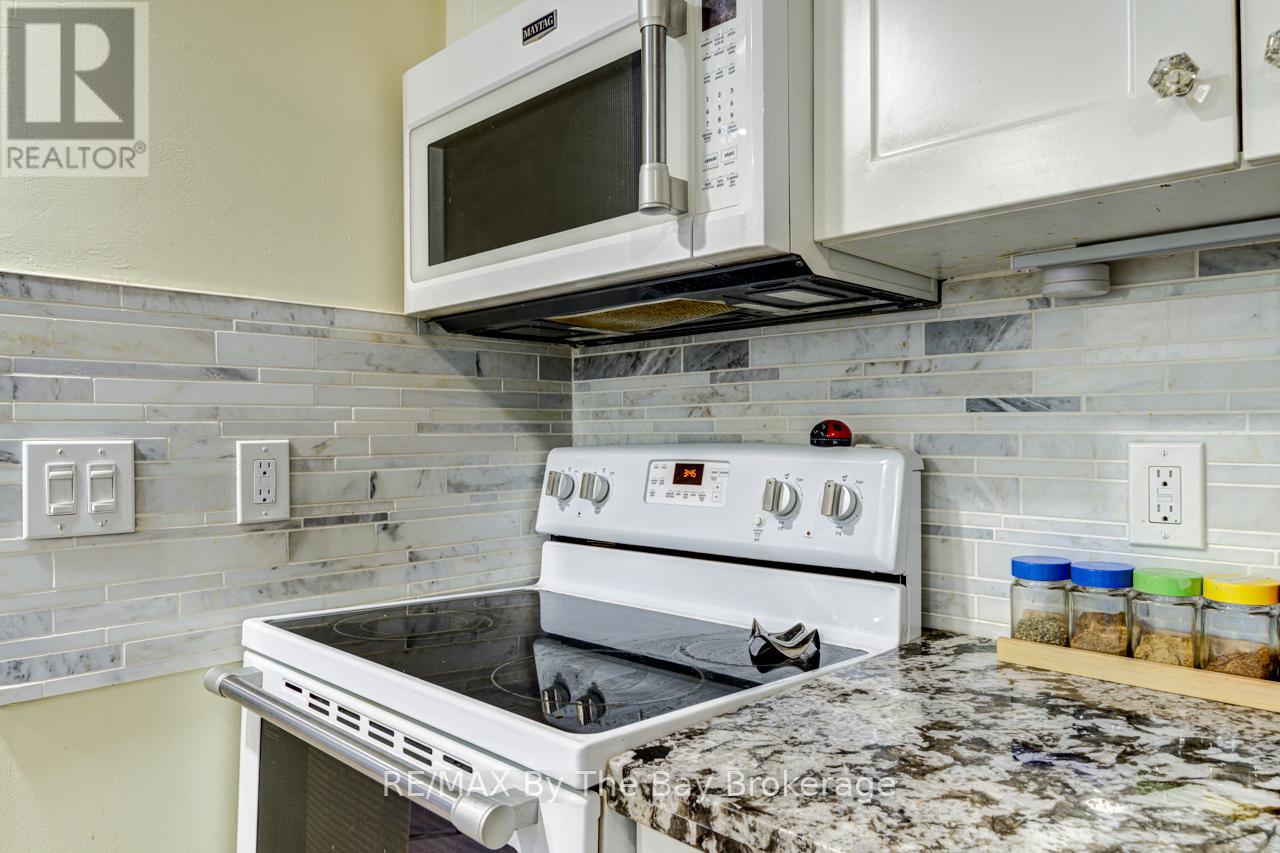 63 Rodrium Road, Wasaga Beach, Ontario  L9Z 1R5 - Photo 22 - S12019056