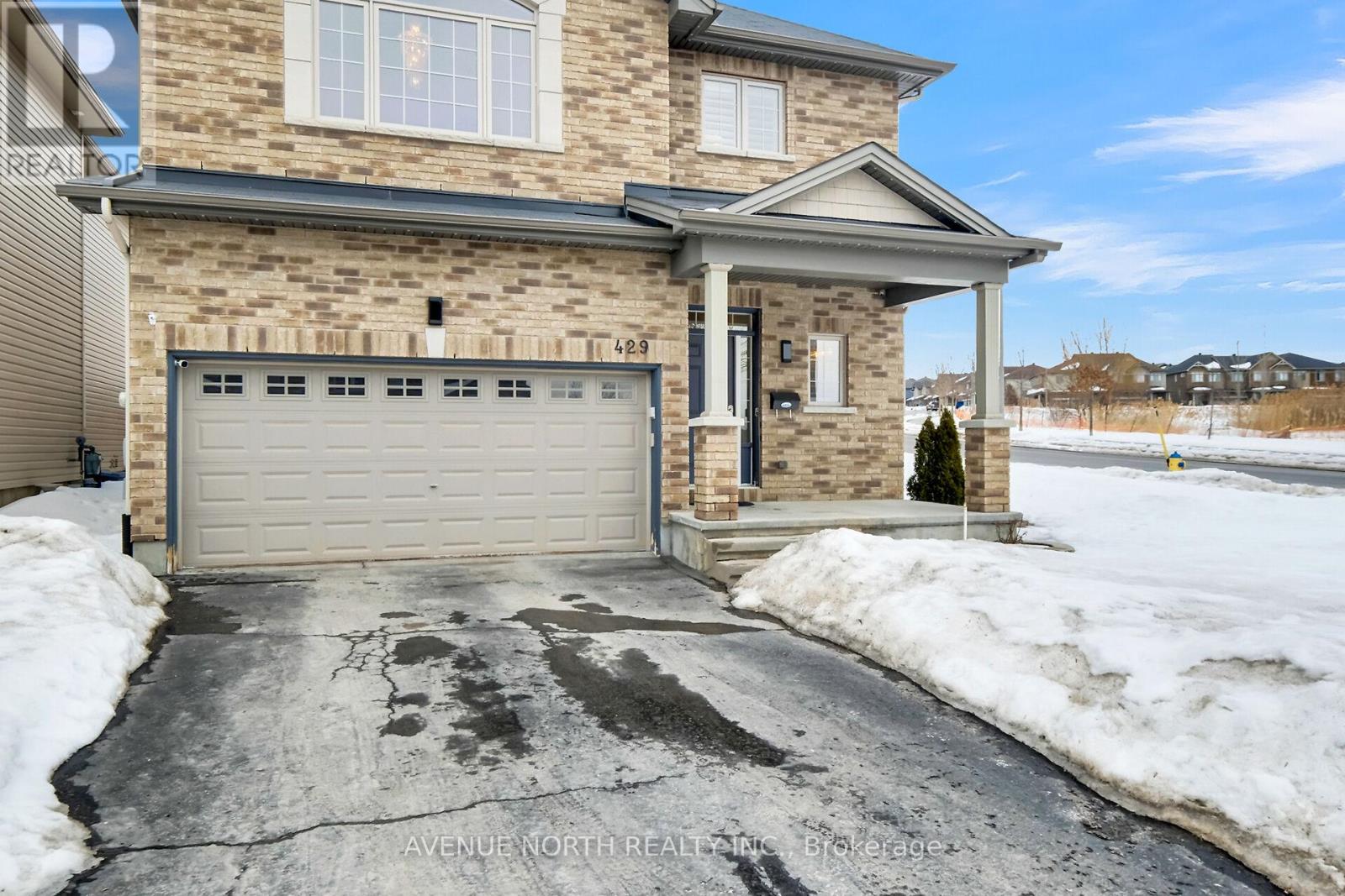 429 Dovehaven Street, Ottawa, Ontario  K1W 0H2 - Photo 46 - X12015659