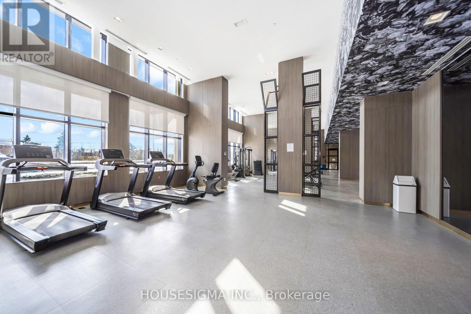 Property at 526 - 405 DUNDAS STREET W image 4