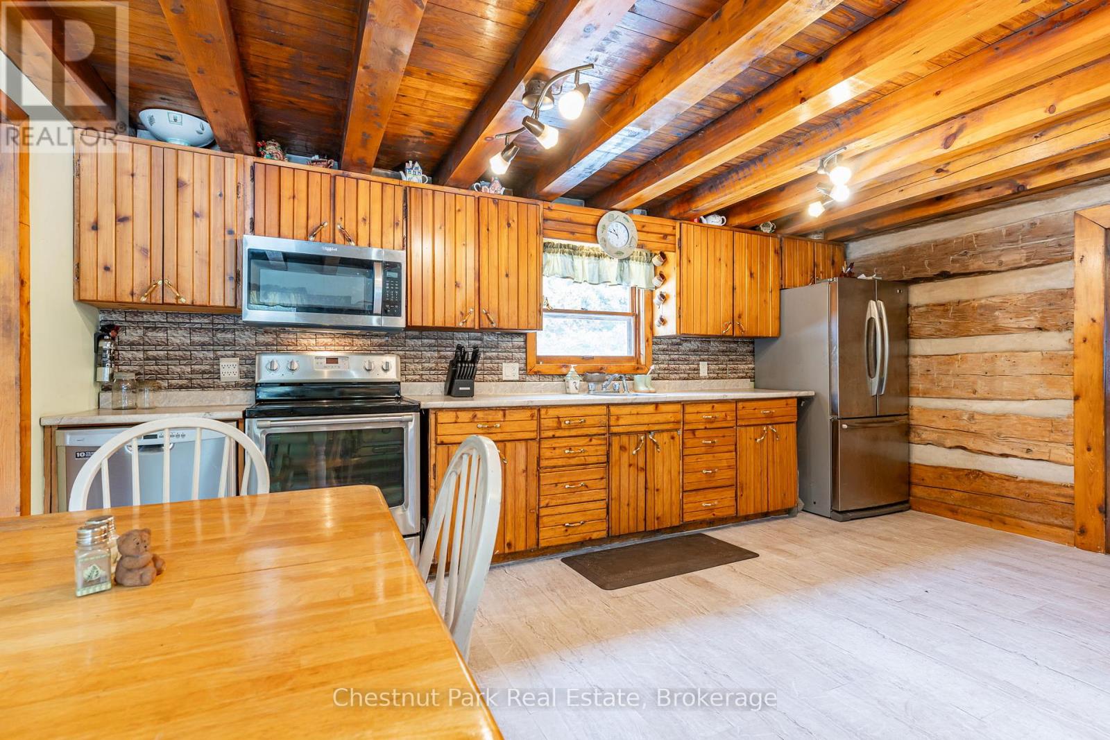 443 Centre Diagonal Road, South Bruce Peninsula, Ontario  N0H 2T0 - Photo 13 - X12008474