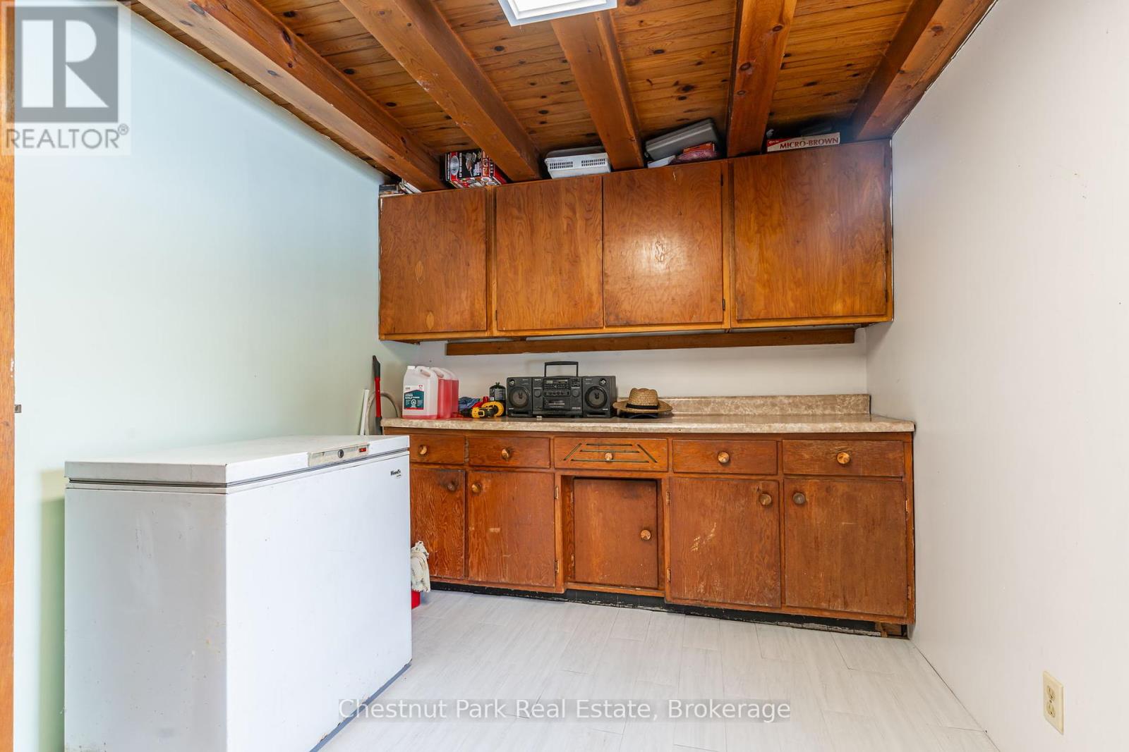 443 Centre Diagonal Road, South Bruce Peninsula, Ontario  N0H 2T0 - Photo 16 - X12008474
