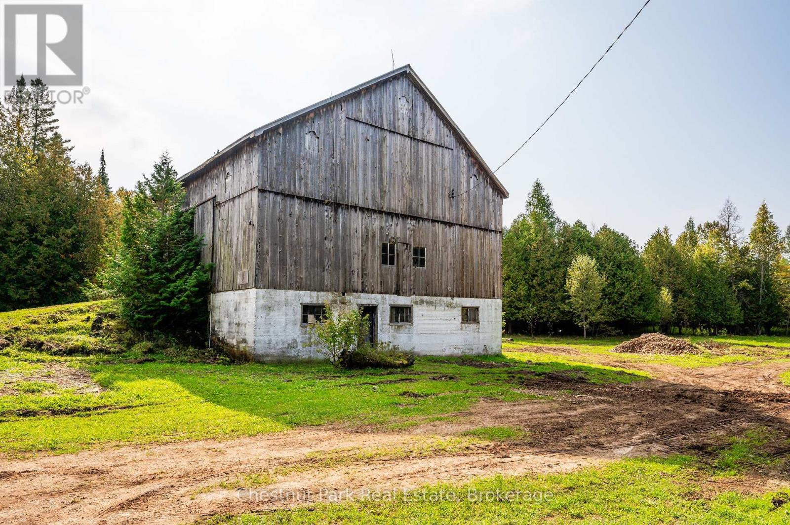 443 Centre Diagonal Road, South Bruce Peninsula, Ontario  N0H 2T0 - Photo 32 - X12008474