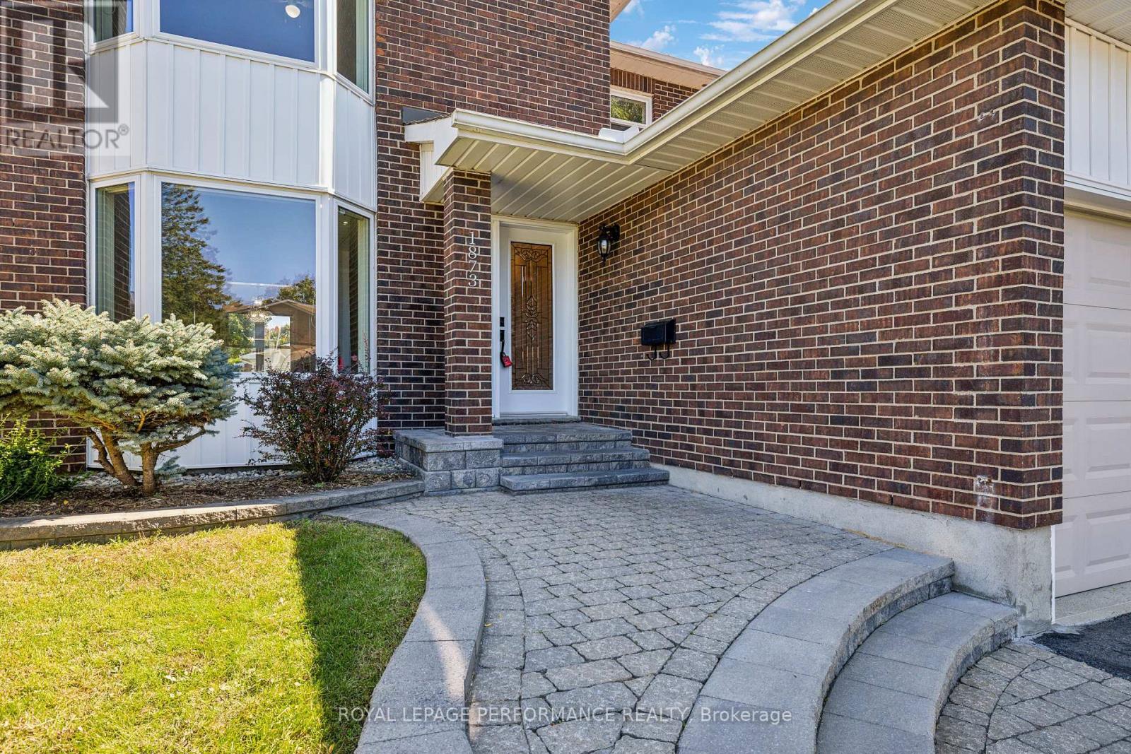 Property at 1873 DU CLAIRVAUX ROAD image 2