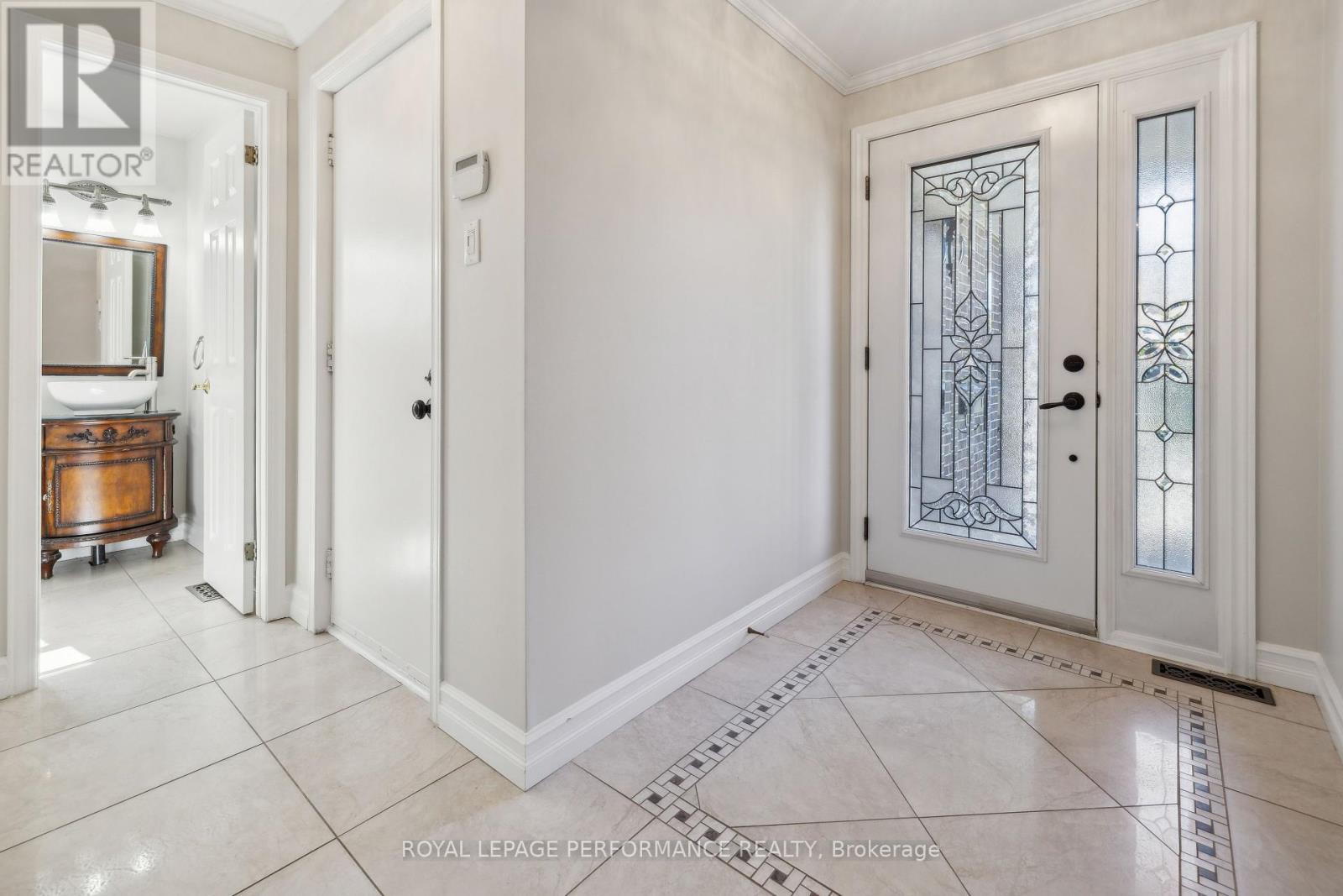 1873 Du Clairvaux Road, Ottawa, Ontario  K1C 5X9 - Photo 20 - X12019072