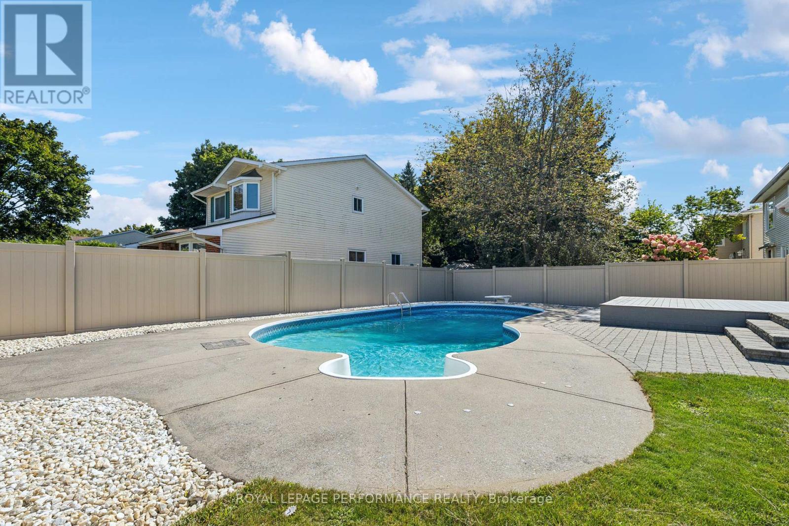 1873 Du Clairvaux Road, Ottawa, Ontario  K1C 5X9 - Photo 44 - X12019072