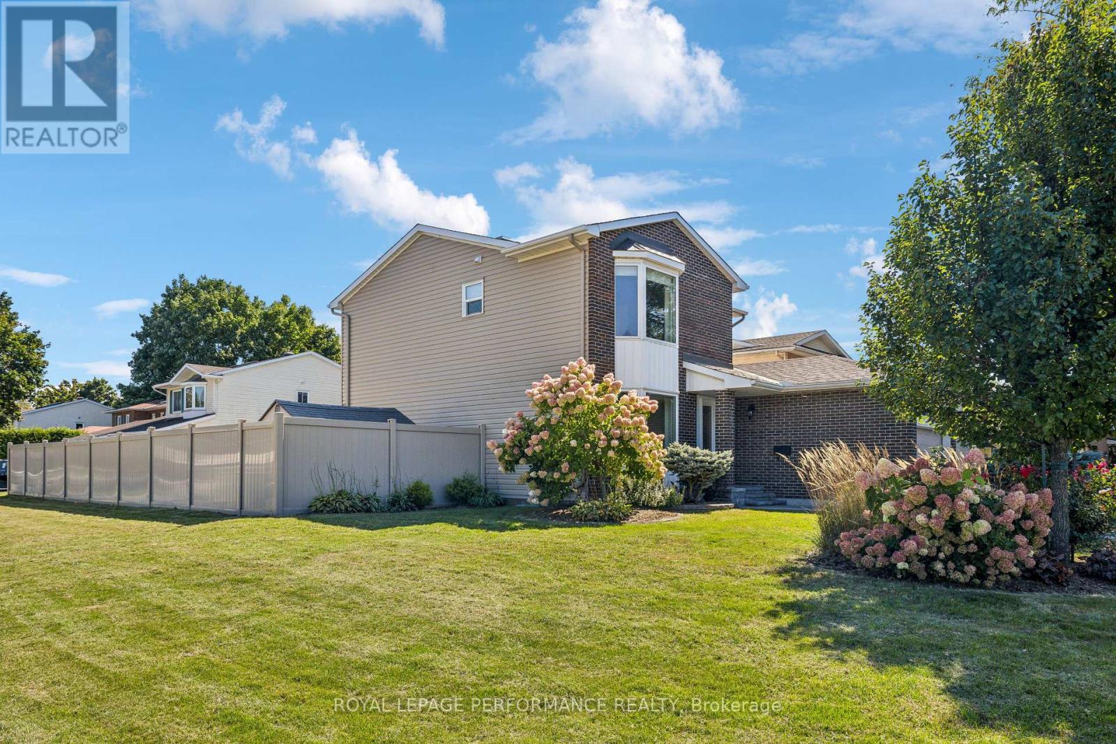 1873 Du Clairvaux Road, Ottawa, Ontario  K1C 5X9 - Photo 45 - X12019072
