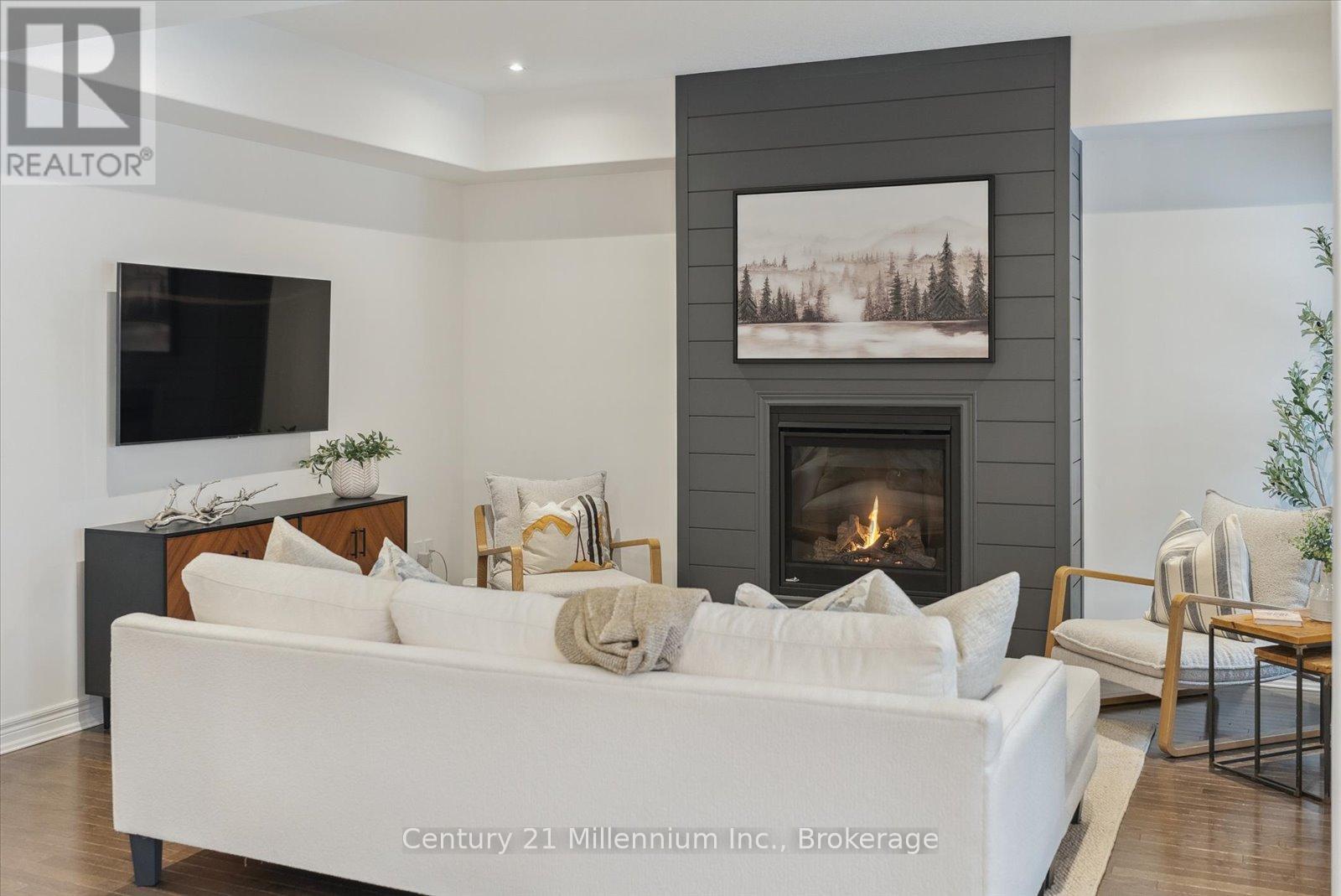 16 Bassett Street, Collingwood, Ontario  L9Y 3B7 - Photo 12 - S12019084