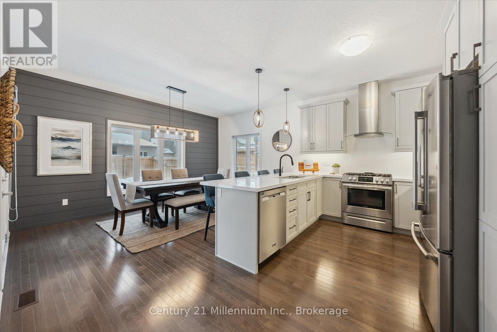 16 Bassett Street, Collingwood, Ontario  L9Y 3B7 - Photo 17 - S12019084