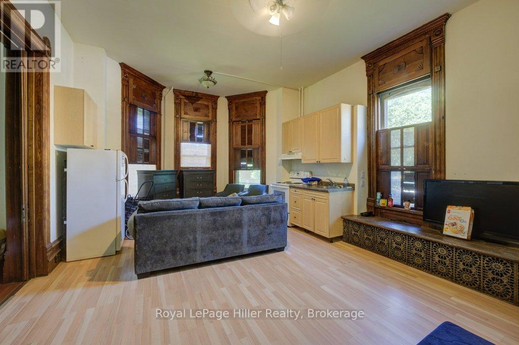 28 Wilson Street, Huron East, Ontario  N0K 1W0 - Photo 11 - X12019083