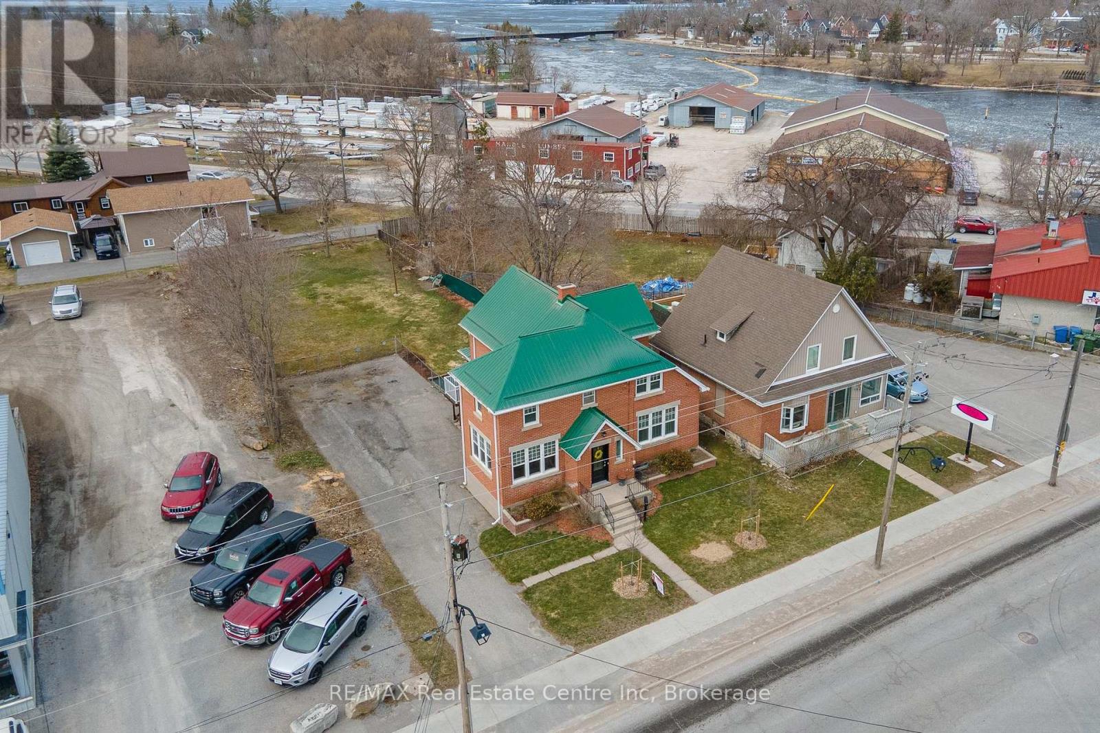 24 Lindsay Street, Kawartha Lakes, Ontario  K0M 1N0 - Photo 34 - X12019153