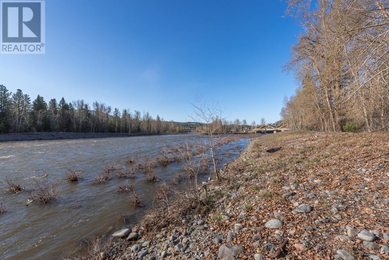 202 A,b,c 5a Highway, Princeton, British Columbia  V0X 1W0 - Photo 15 - 10337273