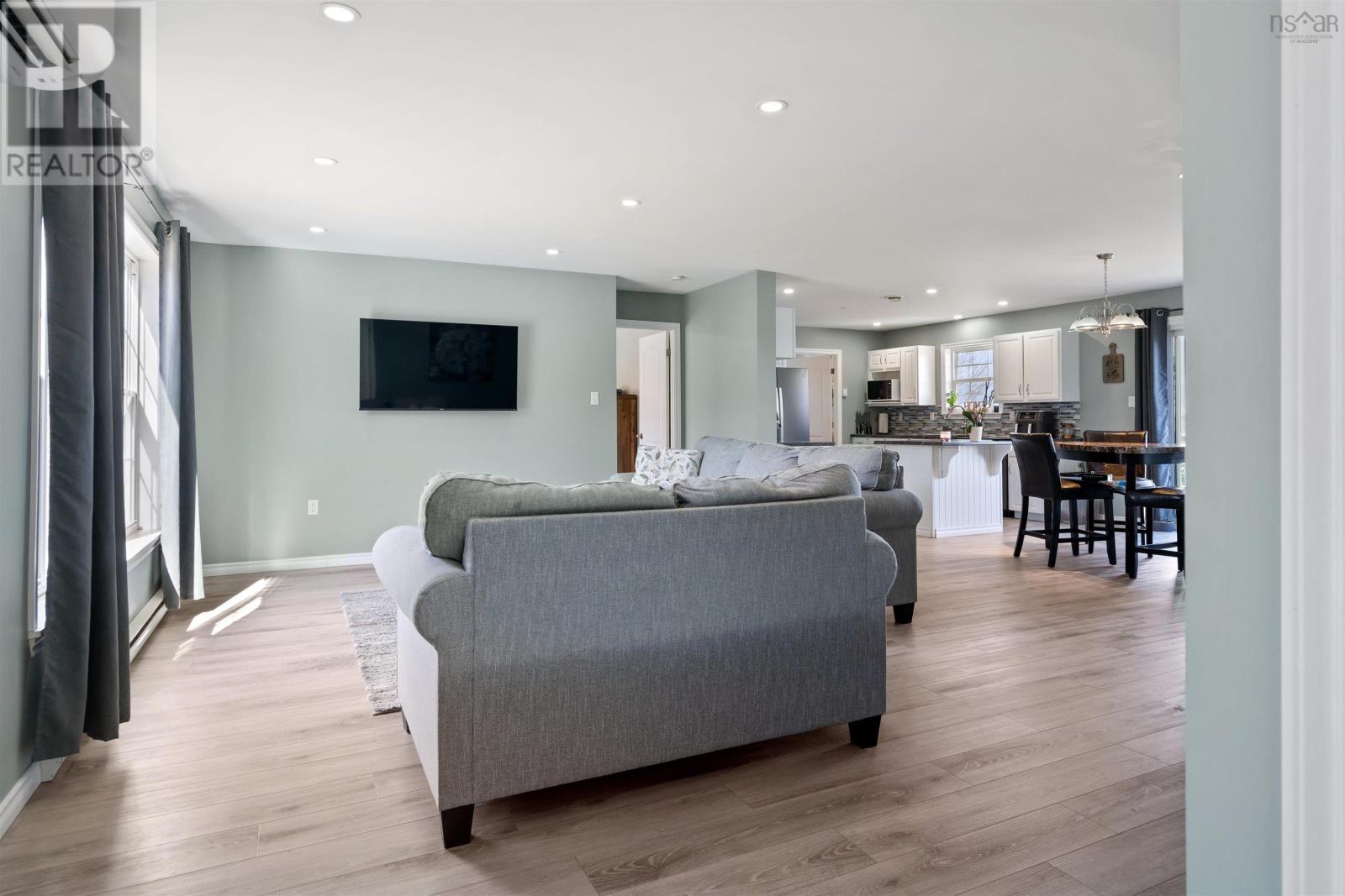 42 Douglas Road, Alma, Nova Scotia  B0K 2A0 - Photo 4 - 202504876