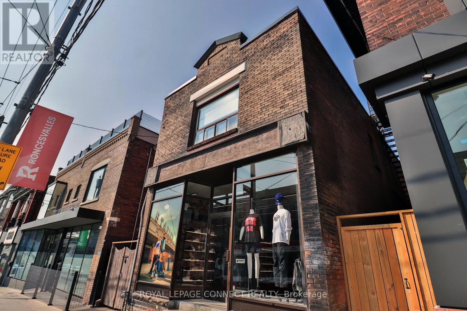 Main - 406 Roncesvalles Avenue, Toronto, Ontario  M6R 2M9 - Photo 2 - W12019085