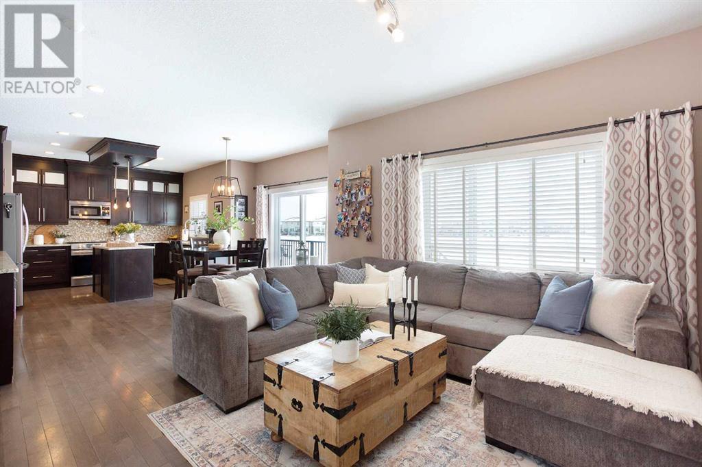 581 Luxstone Landing Sw, Airdrie, Alberta  T4B 0C7 - Photo 13 - A2192510