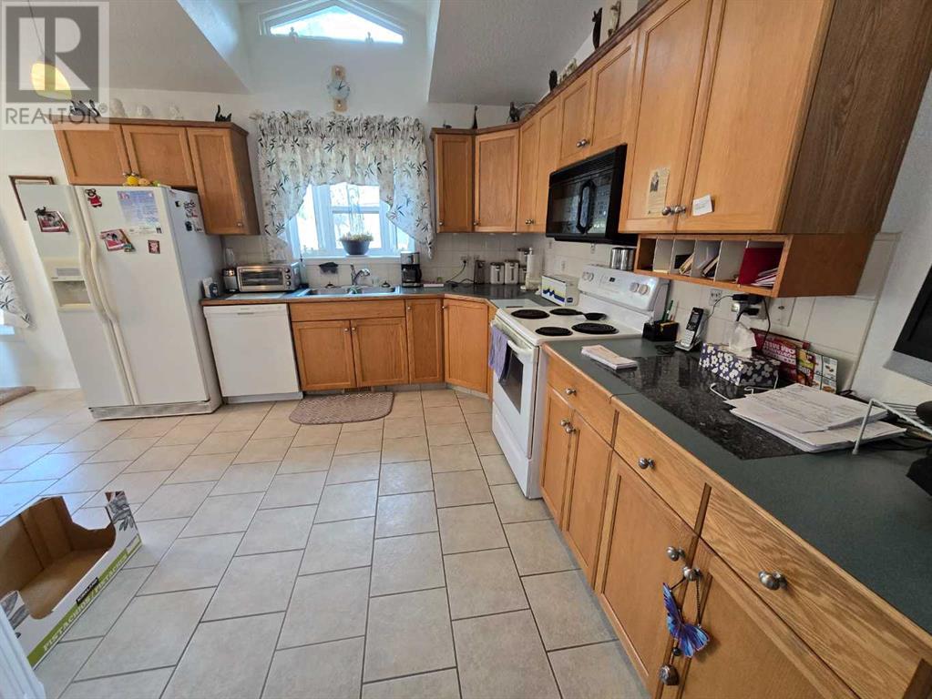 3003 33 Avenue S, Lethbridge, Alberta  T1K 7K1 - Photo 23 - A2202042