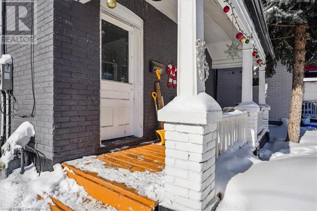 Property at 341 GEORGE Street S image 3