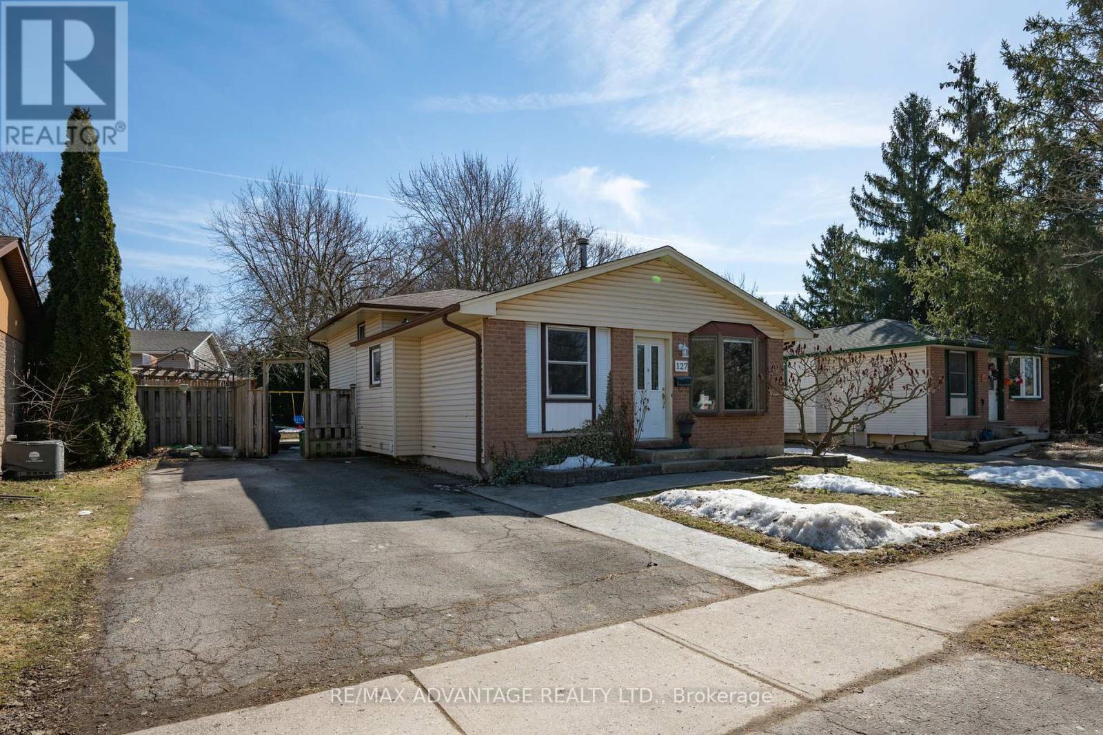 127 Hawthorne Road