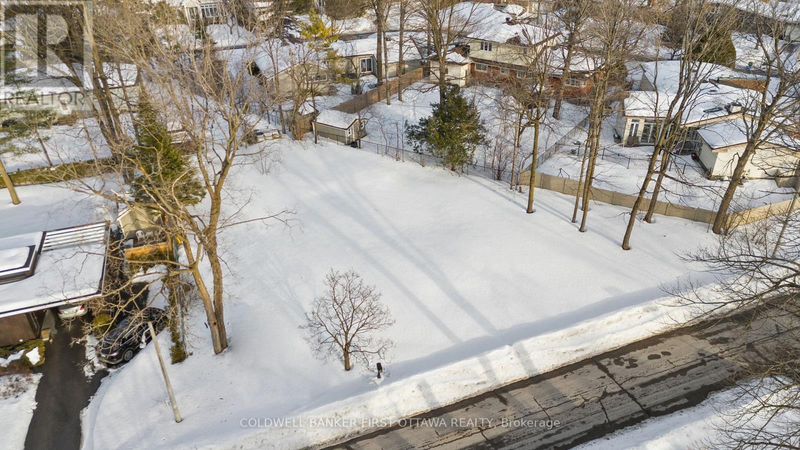 2055 Baffin Avenue, Ottawa, Ontario  K1H 5X2 - Photo 2 - X12019231