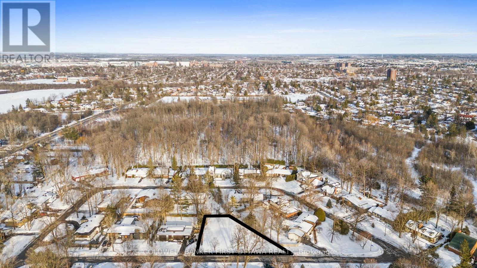 2055 Baffin Avenue, Ottawa, Ontario  K1H 5X2 - Photo 3 - X12019231