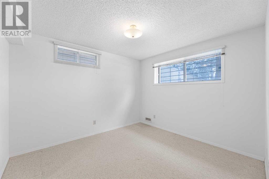 48 Cedarbrook Close Sw, Calgary, Alberta  T2W 5B8 - Photo 28 - A2198121