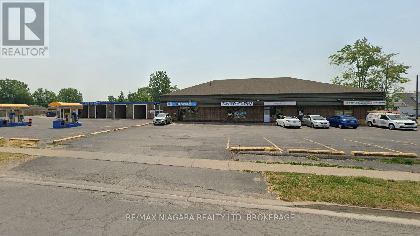 4 - 601 Southworth Street, Welland, Ontario  L3B 2A2 - Photo 3 - X12019219