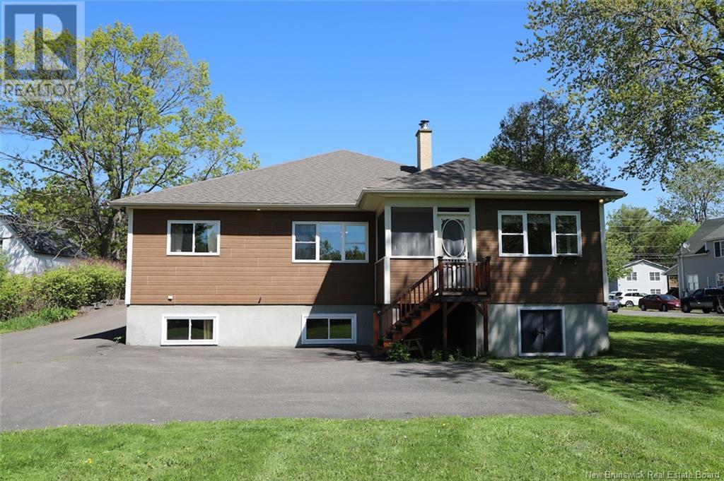 Property at 348 Gibson Street image 2