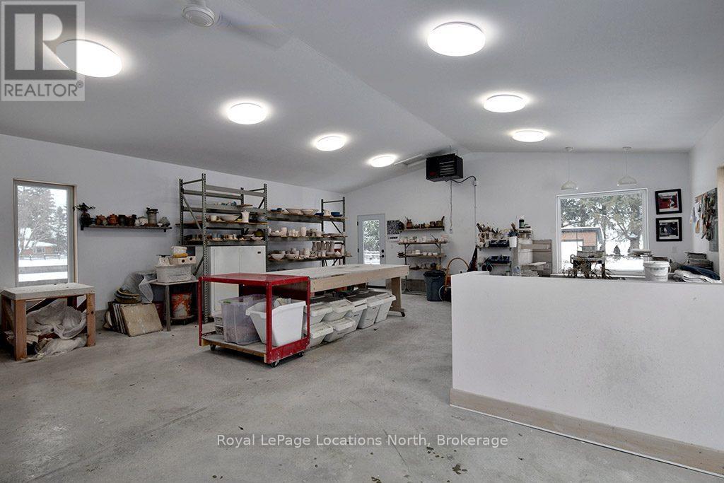 158067 7th Line, Meaford, Ontario  N4L 1W5 - Photo 29 - X12019277