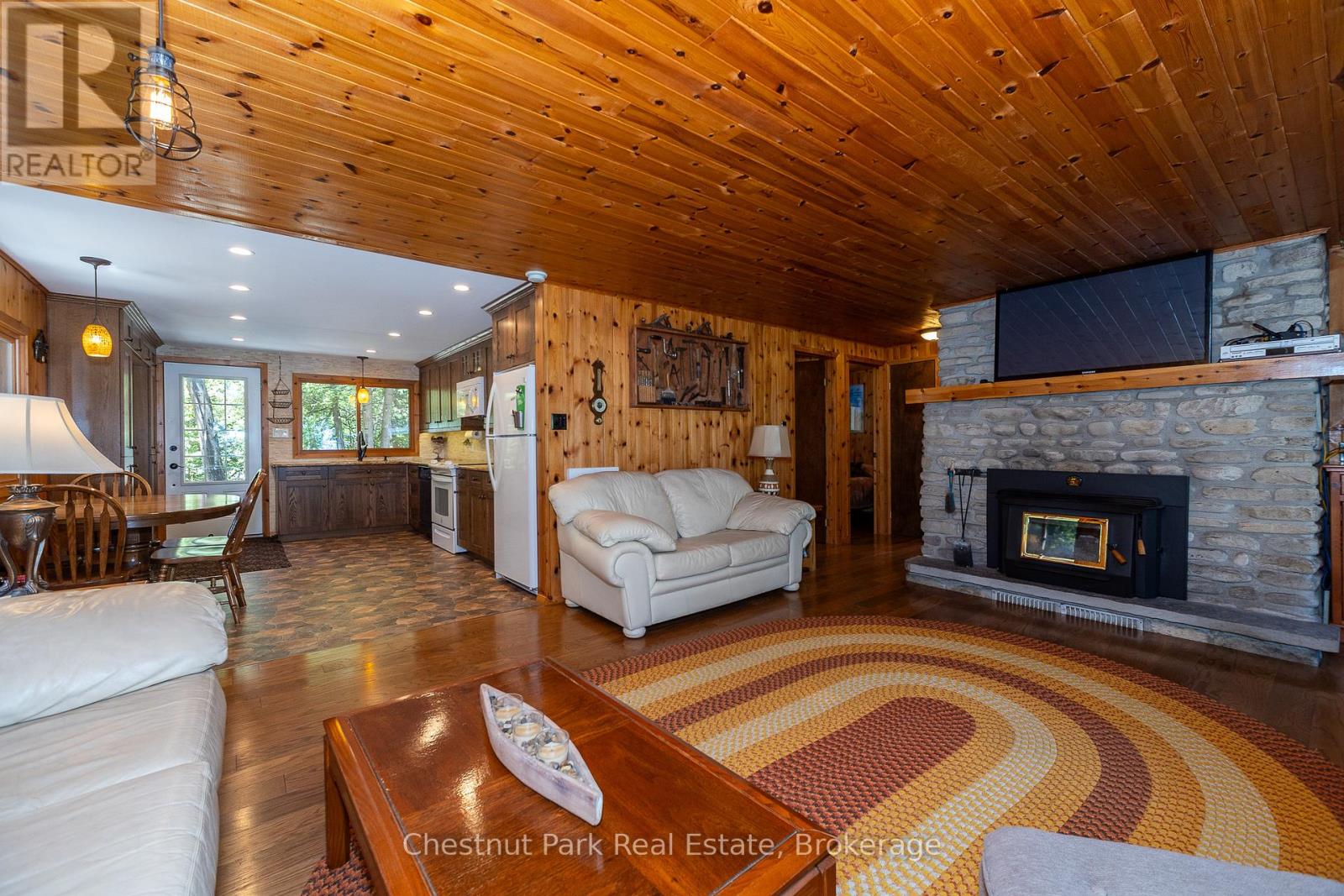 93 Borden Drive, Northern Bruce Peninsula, Ontario  N0H 2R0 - Photo 18 - X12018888
