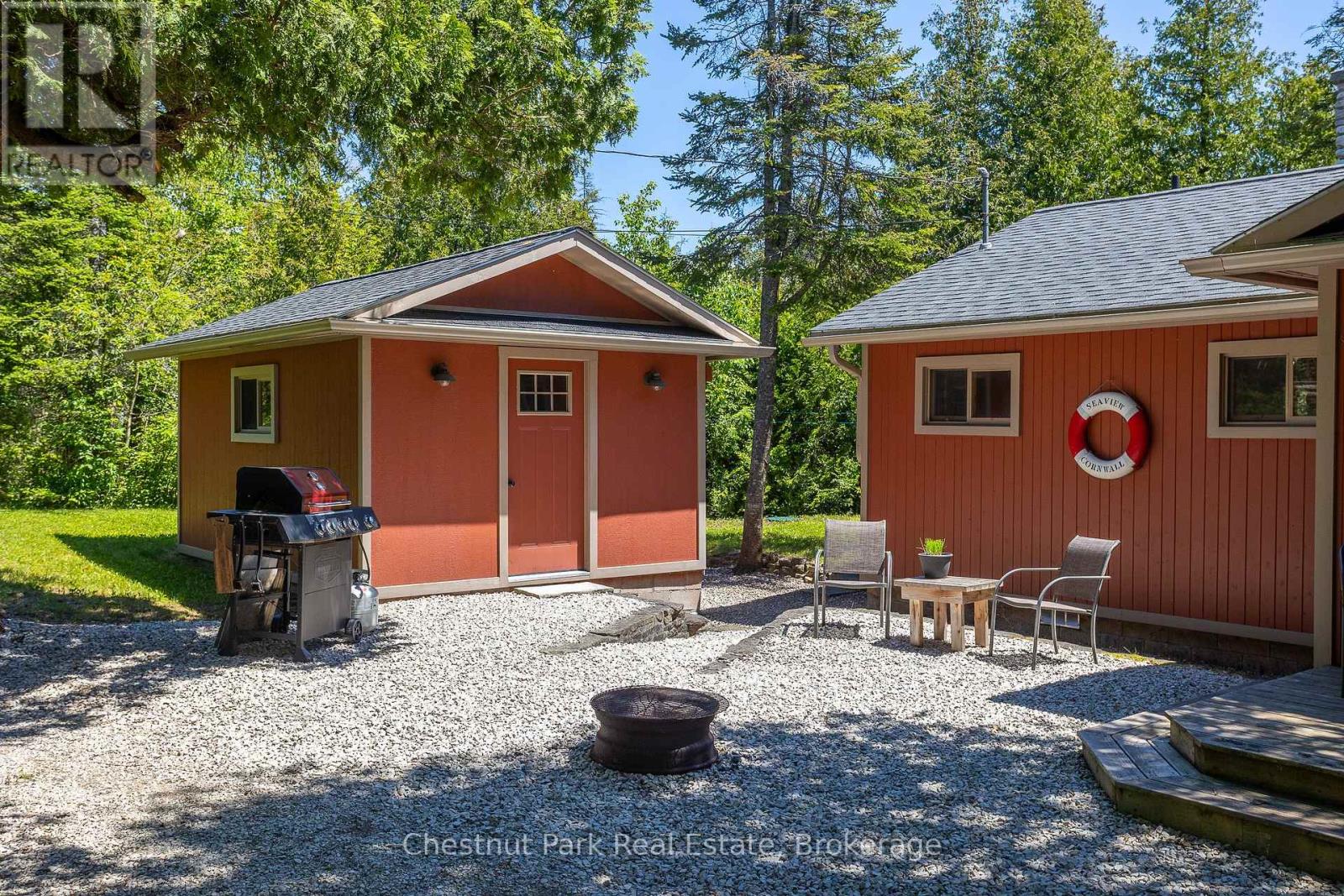 93 Borden Drive, Northern Bruce Peninsula, Ontario  N0H 2R0 - Photo 4 - X12018888