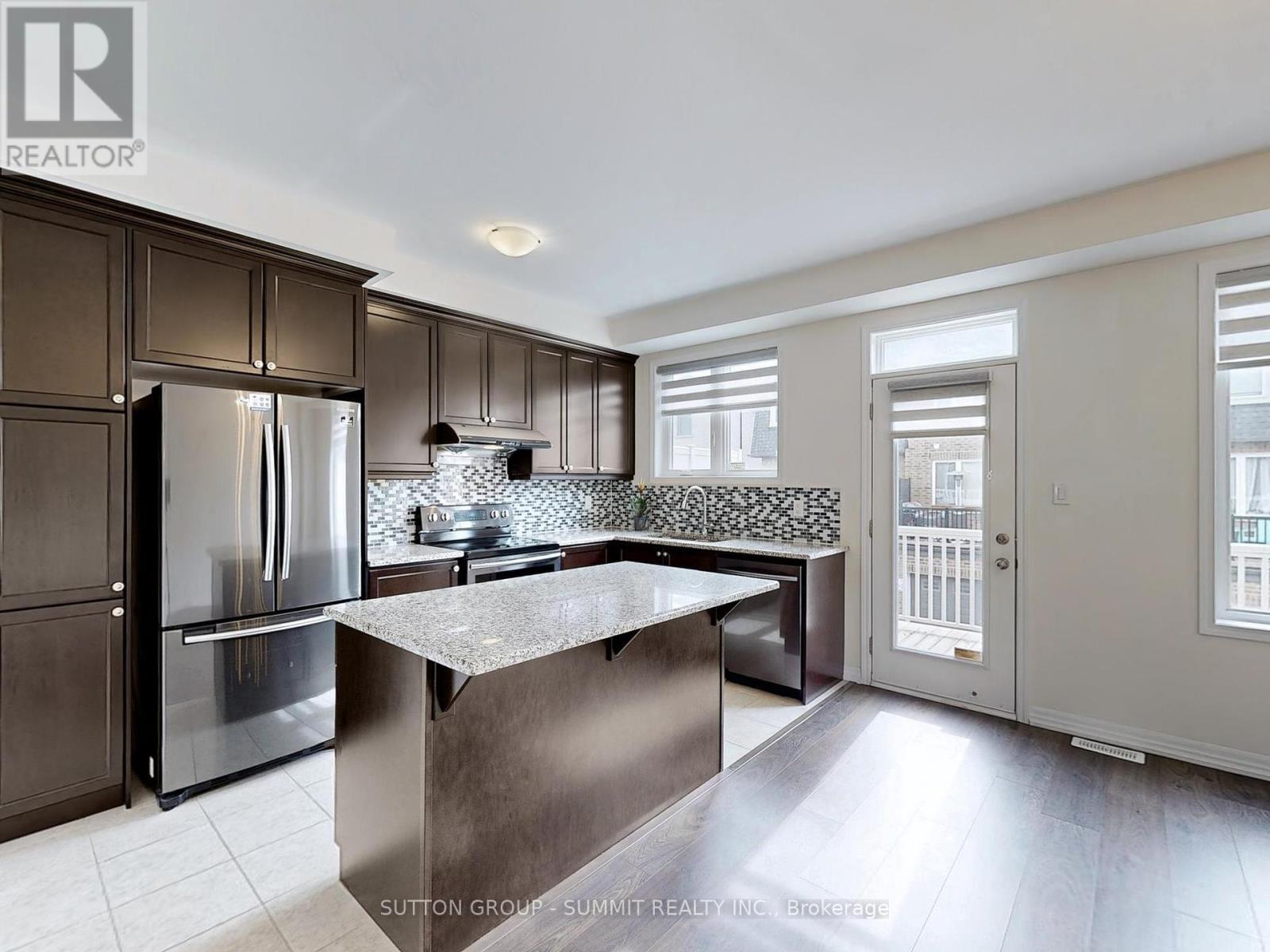 228 Harold Dent Trail, Oakville, Ontario  L6M 1S2 - Photo 12 - W12019216