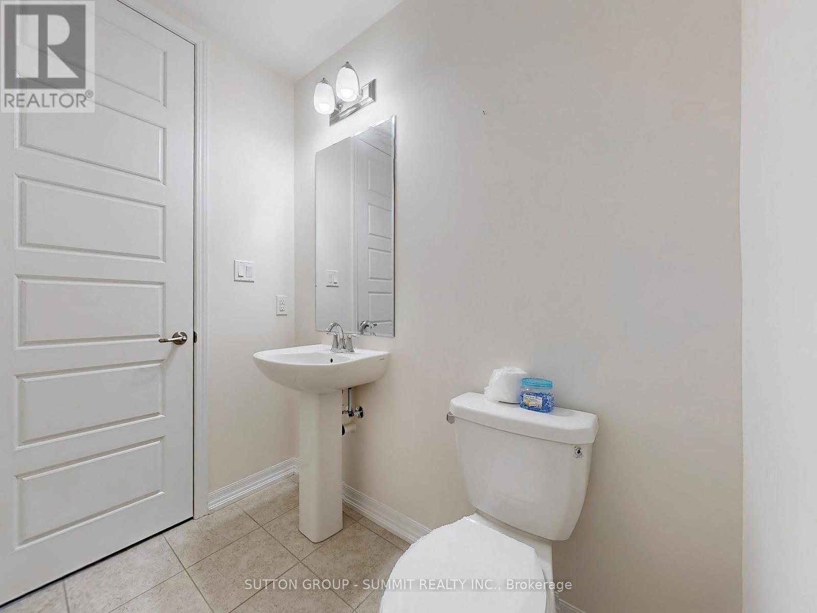 228 Harold Dent Trail, Oakville, Ontario  L6M 1S2 - Photo 15 - W12019216