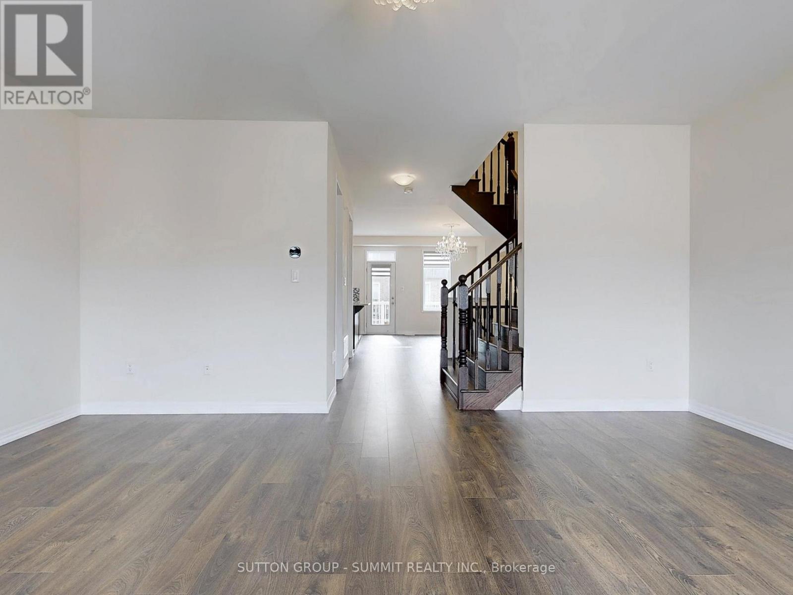228 Harold Dent Trail, Oakville, Ontario  L6M 1S2 - Photo 5 - W12019216