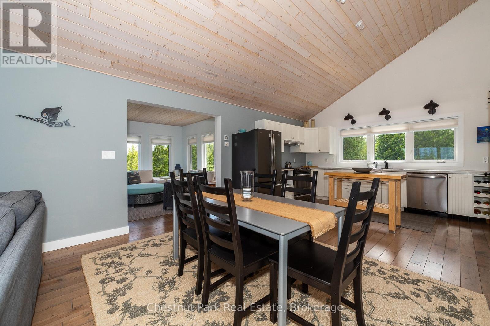422 Dorcas Bay Road, Northern Bruce Peninsula, Ontario  N0H 2R0 - Photo 12 - X12018924