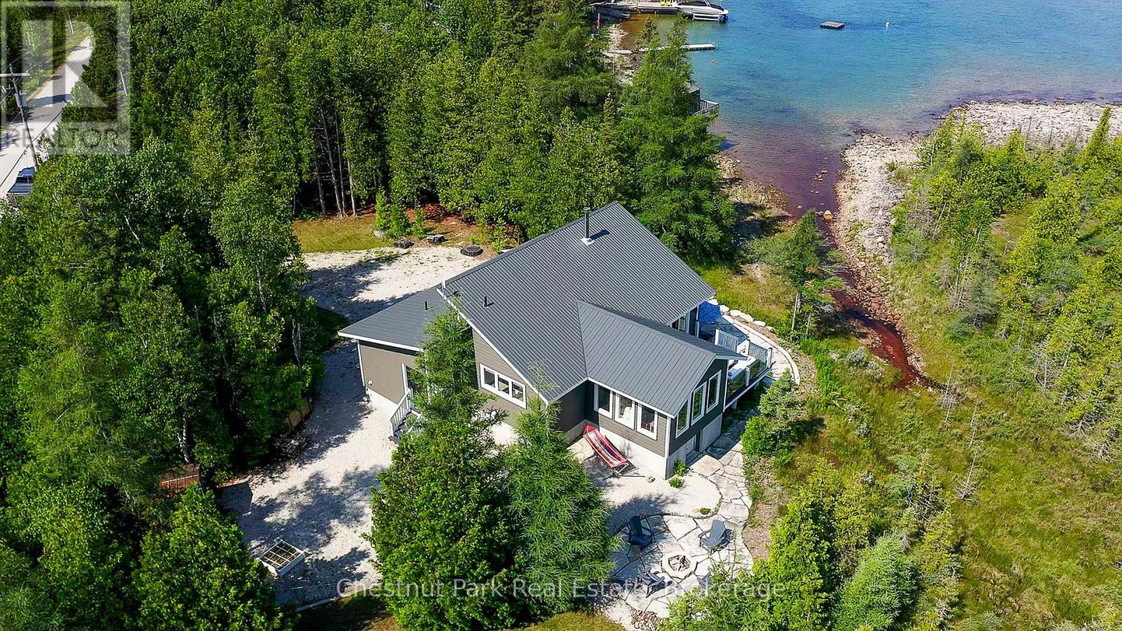 422 Dorcas Bay Road, Northern Bruce Peninsula, Ontario  N0H 2R0 - Photo 2 - X12018924